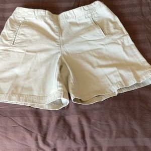 Izod 100% cotton beige shorts